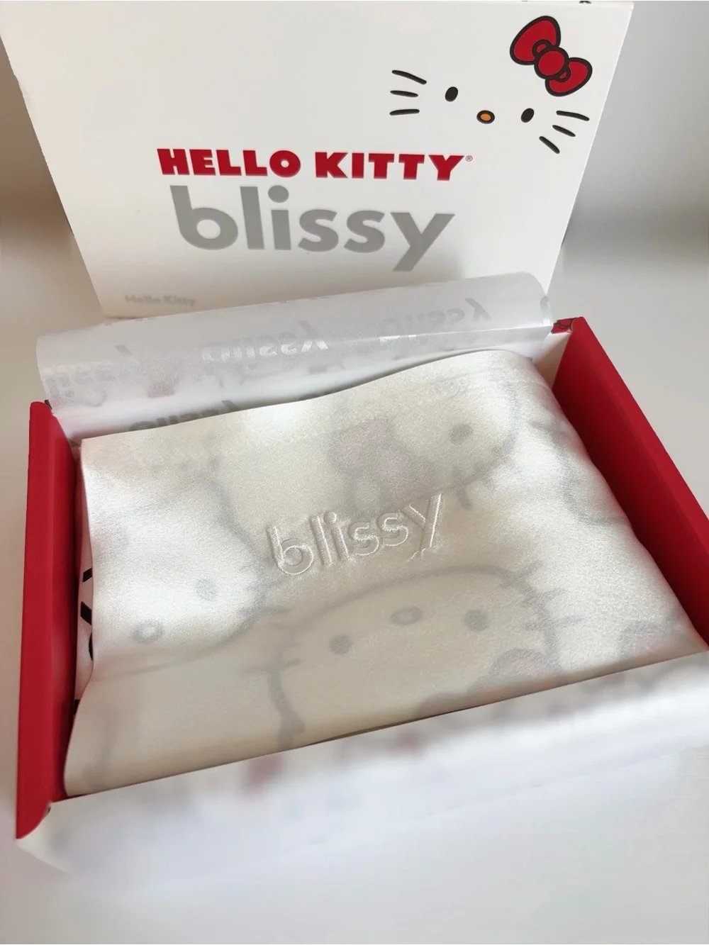 Blissy Hello Kitty Pillow Case Luxury Pure Mulberry Silk - Queen Size NIB